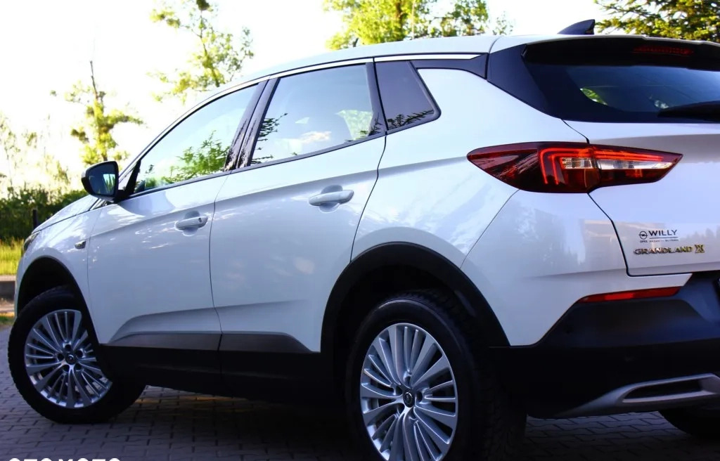 Opel Grandland X cena 69900 przebieg: 145000, rok produkcji 2018 z Barwice małe 781